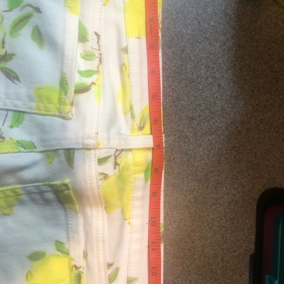 Jeans - Picture 5 of 5